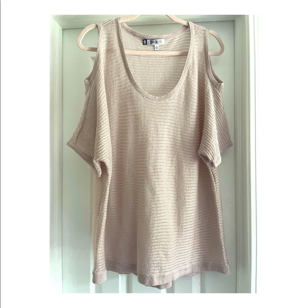 Jennifer Lopez lightweight sweater